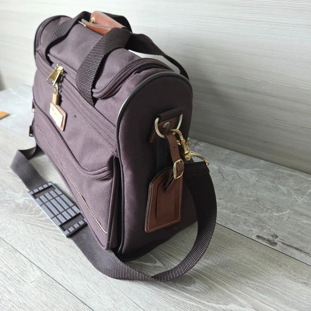 Ricardo Beverly Hills Air Cruiser II Duffel Bag Unisex Brown Canvas Travel Bag
